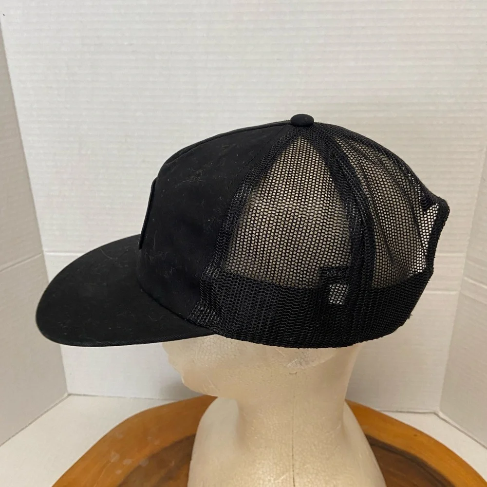 DC Shoes Black Patch Trucker
